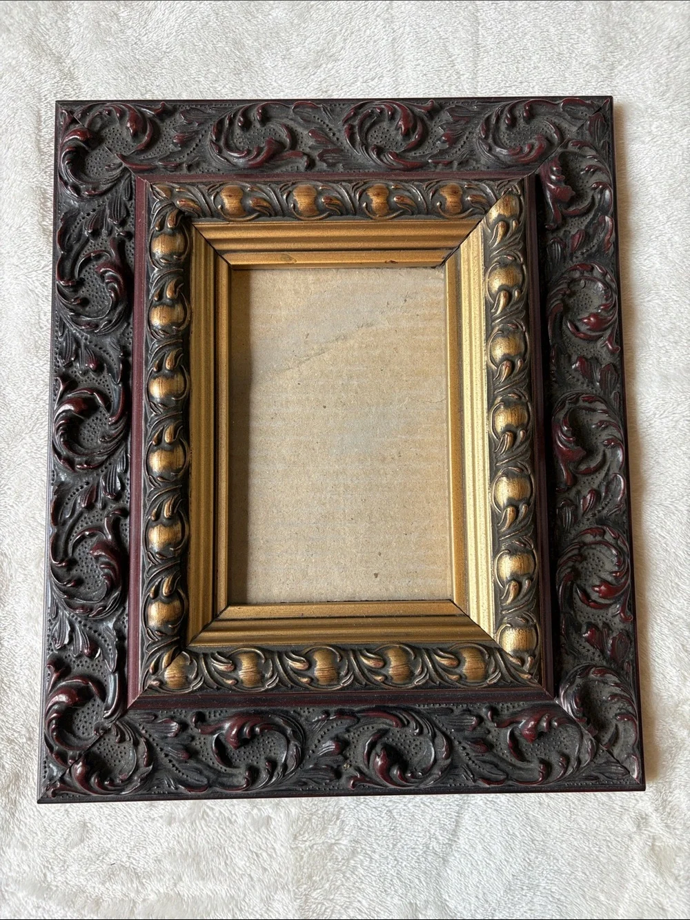 Vintage-Style Gold and Dark Red Ornate Picture Frame